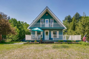Washington Vacation Rental with Lake Access and Grill!